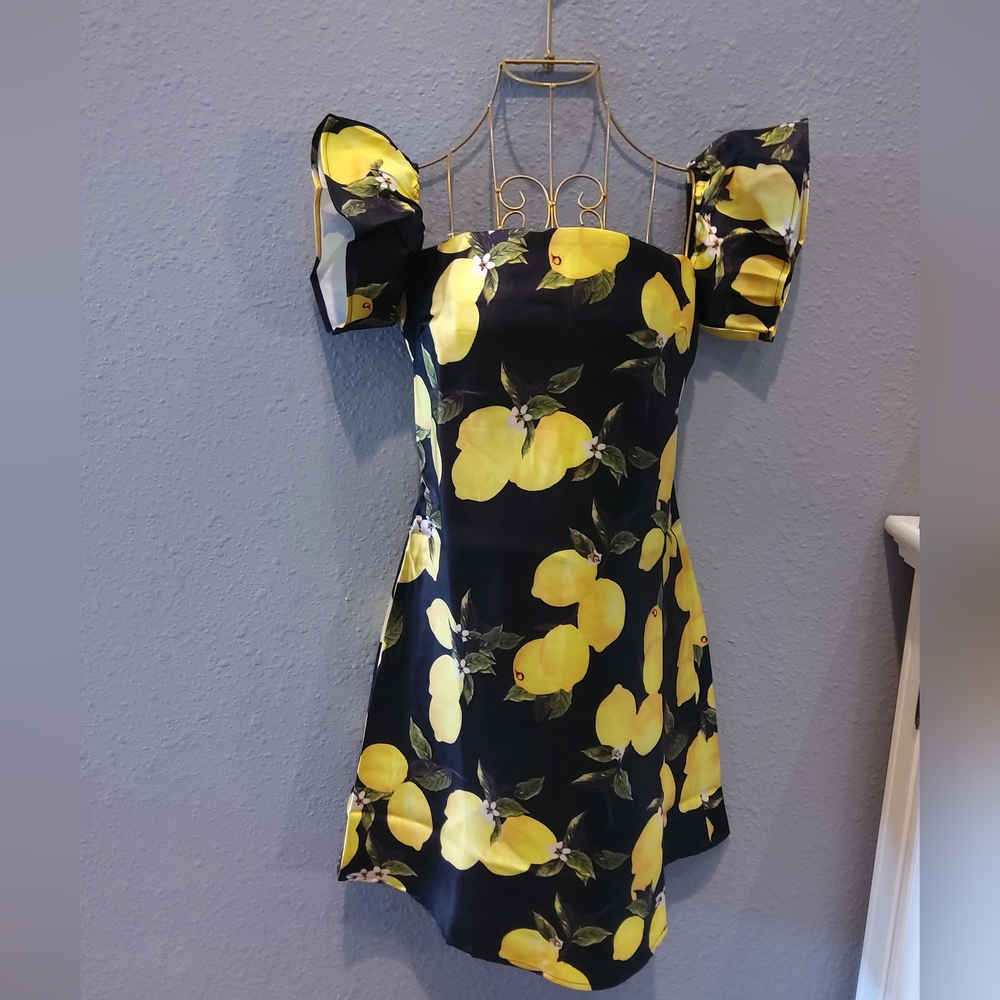 NEW Lemon Print Ruffle Sleeve Mini Dress - Picture 2 of 12